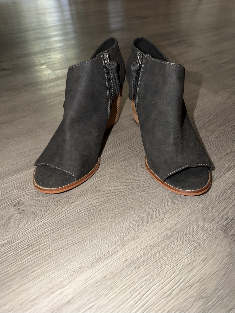 Jessica Simpson Peep-Toe Ankle Booties - Black Sz 10 EUC